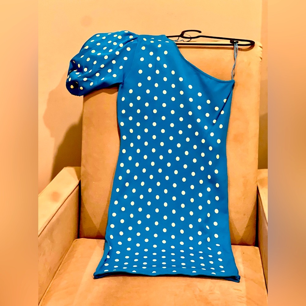 Size M Zara dress - Never used